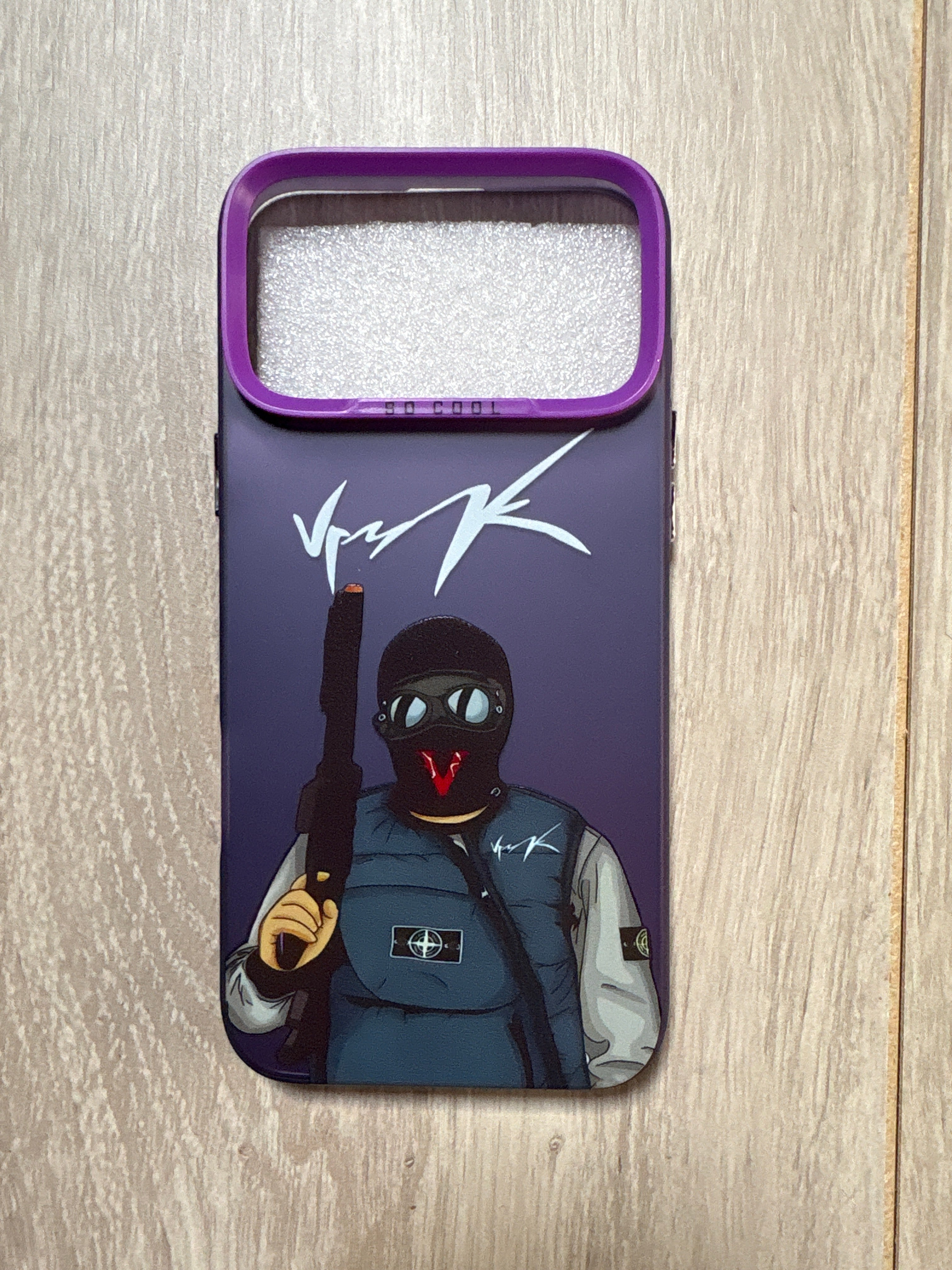 Coque iPhone Vrunk