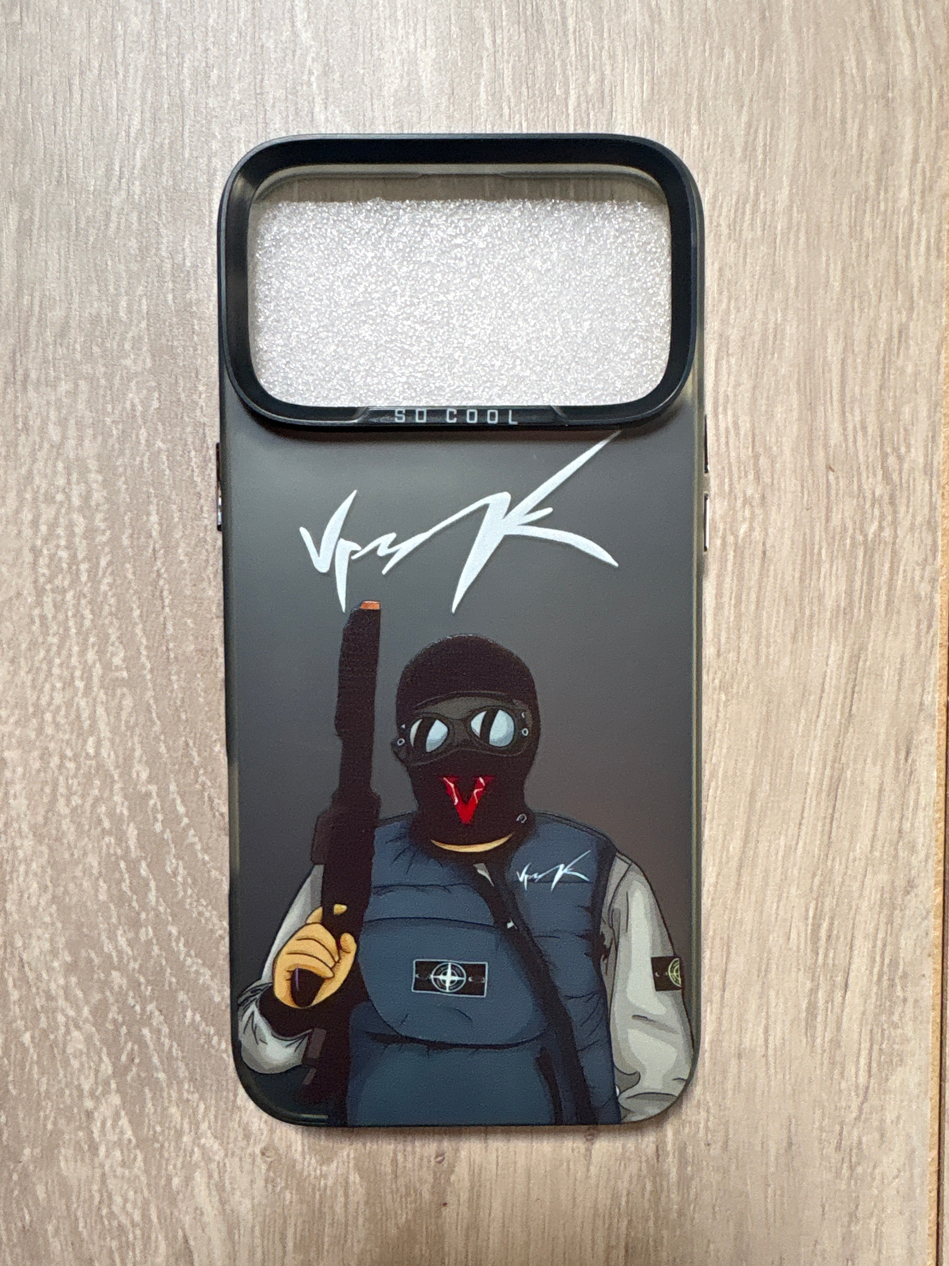 Coque iPhone Vrunk